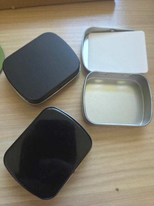 6 half pan paint tin with swatch card
